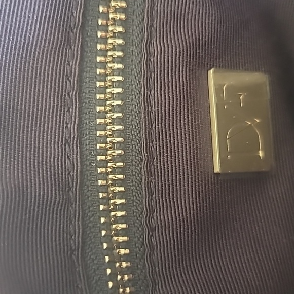 DVF coral snakeskin purse - Picture 5 of 5